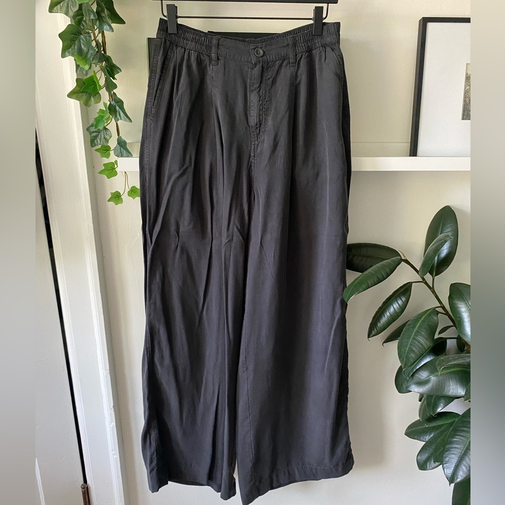 NWT Aerie Getaway High Waisted Pant